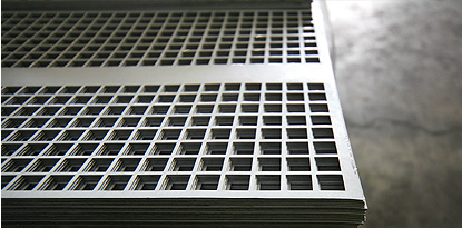 Lamiere forate e bugnate - Perforated and embossed plates